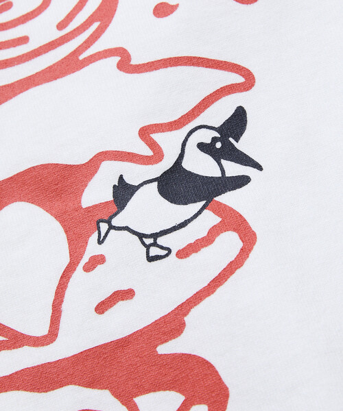 CHUMS（チャムス）の「CHUMS/チャムス 限定展開 CHUMS×FREAK'S STORE 別注 ブービーバード バックプリント クルーネックTシャツ/バーガーモチーフ（Tシャツ/カットソー・メンズ・ネイビー/ホワイト/ブラック/グレイッシュベージュ・X-LARGE/LARGE/MEDIUM/SMALL）」の16枚目の写真