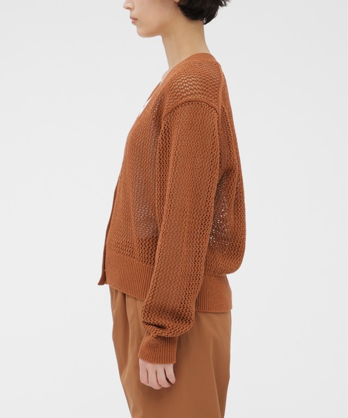 MARGARET HOWELL（マーガレットハウエル）の「PAPER COTTON MESH（カーディガン/ボレロ・レディース・オレンジ/チャコール・2）」の5枚目の写真