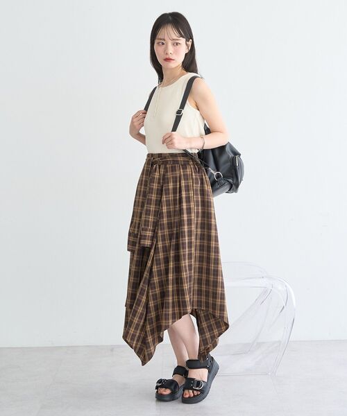 earth music&ecology（アースミュージックアンドエコロジー）の「イレヘムチェックシャツライクスカート（スカート・レディース・ブラウン/ネイビー/ブラック・FREE）」の18枚目の写真
