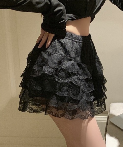 yuue' ( wear )(ユーイ)の「レースティアードショートパンツ(その他パンツ・レディース・ブラック/ホワイト・FREE)」の7枚目の写真