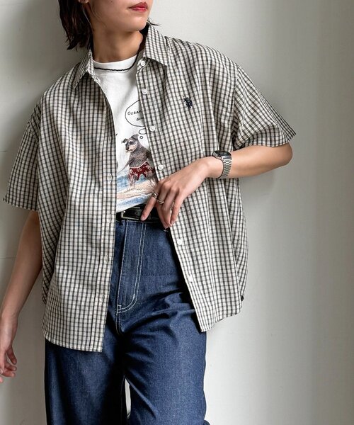 U.S. POLO ASSN.(ユーエスポロアッスン)の「半袖シャツ(シャツ/ブラウス・レディース・ブラック系その他/ブルー/ホワイト系その他2/ホワイト系その他/イエロー/ネイビー・FREE)」の2枚目の写真