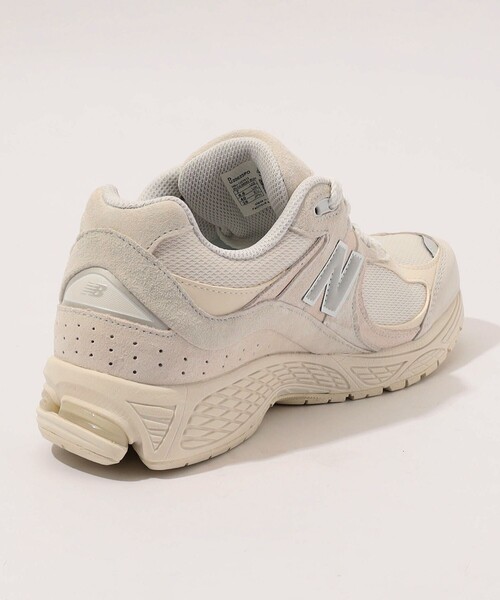 NEW BALANCE(ニューバランス)の「New Balance U2002 スニーカー(スニーカー・レディース・ホワイト系その他・24/25/23)」の9枚目の写真