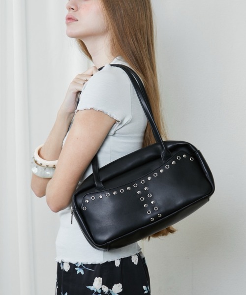 Rohwel(ローウェル)の「Stud Eyelet Shoulder Bag / スタッズアイレットショルダーバッグ(ショルダーバッグ・レディース・ブラック/ベージュ/ホワイト・FREE)」の1枚目の写真