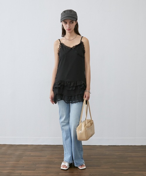 Rohwel(ローウェル)の「Stud Eyelet Shoulder Bag / スタッズアイレットショルダーバッグ(ショルダーバッグ・レディース・ブラック/ベージュ/ホワイト・FREE)」の6枚目の写真