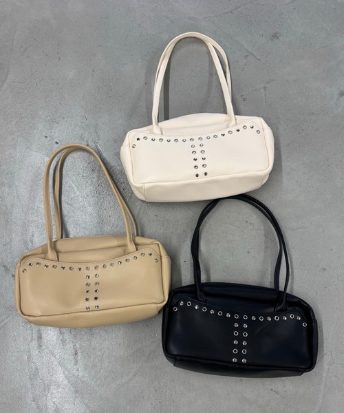 Rohwel(ローウェル)の「Stud Eyelet Shoulder Bag / スタッズアイレットショルダーバッグ(ショルダーバッグ・レディース・ブラック/ベージュ/ホワイト・FREE)」の19枚目の写真