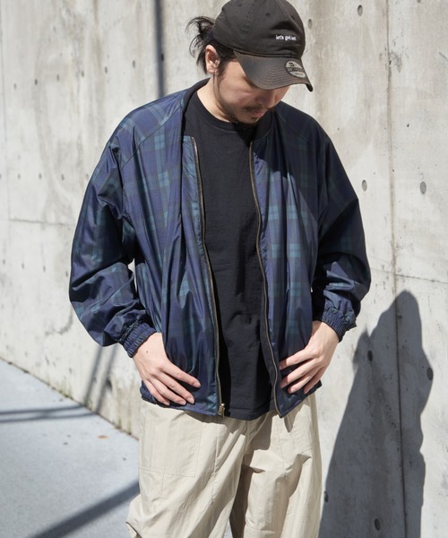 mihns closet(ミンズクローゼット)の「【mihns closet/ミンズクローゼット】リバーシブル フライトジャケット(ブルゾン・メンズ・ブルー/ベージュ/ブラック・M/L)」の6枚目の写真
