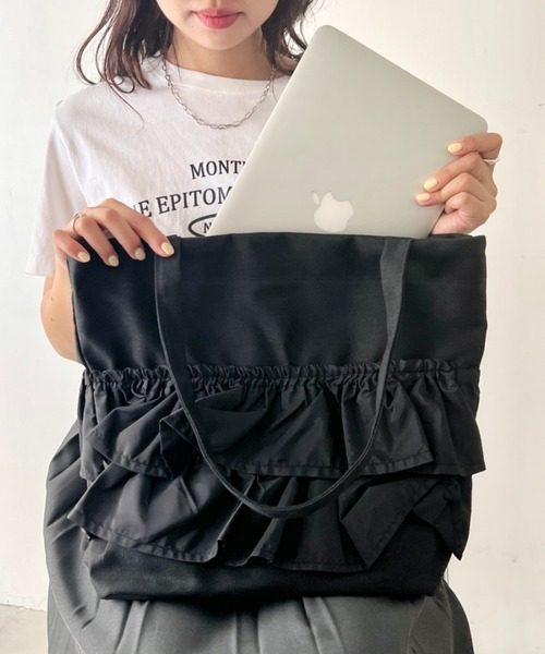 wears(ウェアーズ)の「【A4収納可】2wayフリルトートバッグ(トートバッグ・レディース・ピンク/ブラック/ホワイト/グリーン・FREE)」の18枚目の写真