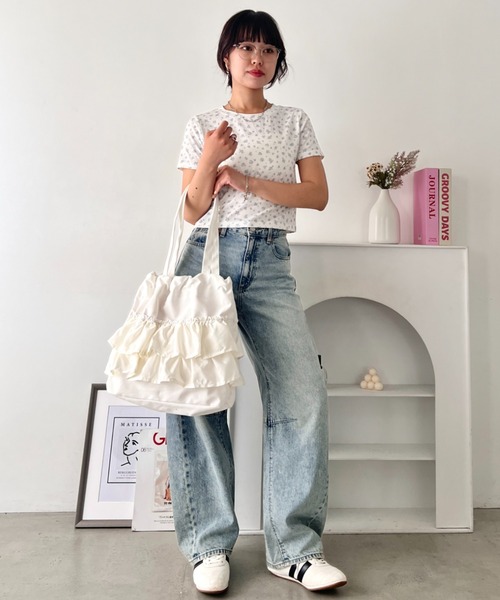 wears(ウェアーズ)の「【A4収納可】2wayフリルトートバッグ(トートバッグ・レディース・ピンク/ブラック/ホワイト/グリーン・FREE)」の15枚目の写真