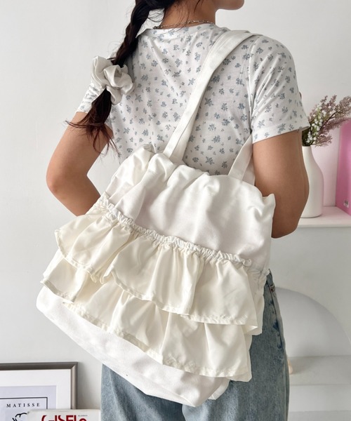 wears(ウェアーズ)の「【A4収納可】2wayフリルトートバッグ(トートバッグ・レディース・ピンク/ブラック/ホワイト/グリーン・FREE)」の8枚目の写真