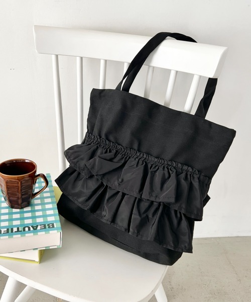 wears(ウェアーズ)の「【A4収納可】2wayフリルトートバッグ(トートバッグ・レディース・ピンク/ブラック/ホワイト/グリーン・FREE)」の17枚目の写真