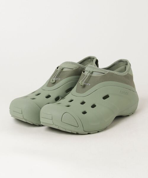 SATISFY x QUICK TRAIL（サンダル）｜crocs（クロックス）の