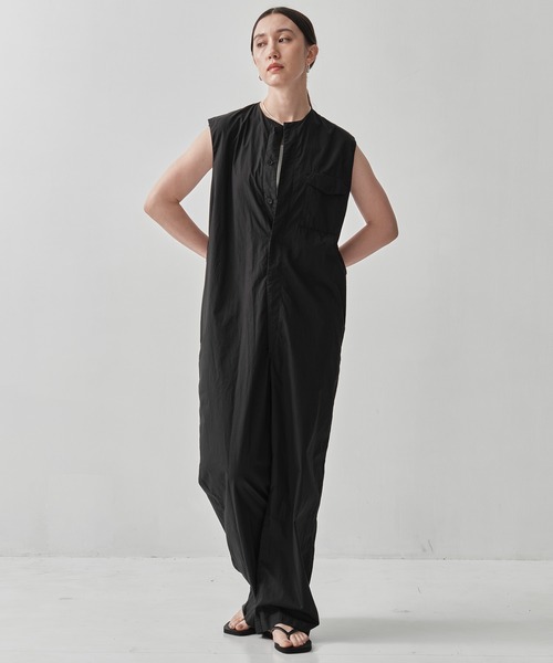 KEY TIMEZ（キータイムズ）の「[ATON/エイトン]NATURAL DYED COTTON LAWN JUMP SUIT（つなぎ/オールインワン・レディース・ブラック/ピンク・1）」の7枚目の写真