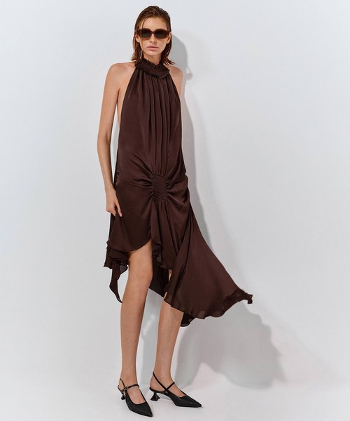 CHARLES & KEITH(チャールズ & キース)の「Raffia ラフィア スカルプチュラルヒール スリングバックパンプス(パンプス・レディース・ベージュ/ブラック系その他2・23.5cm/22.5cm/23cm/25cm/24.5cm)」の1枚目の写真