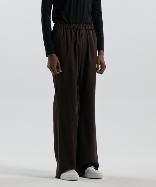 CINOH(チノ)の「SOFT FLARE PANTS(その他パンツ・メンズ・ブラウン/グレー/ブラック・46/44)」の6枚目の写真