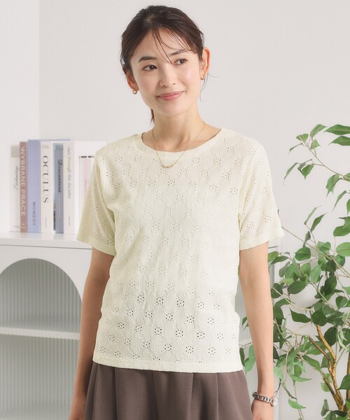 ITS'DEMO(イッツデモ)の「レースジャカードTシャツ(Tシャツ/カットソー・レディース・ブラック/ライトグリーン/オフホワイト・00)」の17枚目の写真