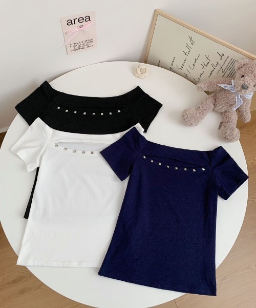 Ritzy(リッツィー)の「スタッズ付き オフショルダークロップ T シャツ(Tシャツ/カットソー・レディース・ホワイト/ブルー/ブラック・FREE)」の20枚目の写真
