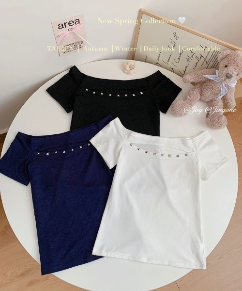 Ritzy(リッツィー)の「スタッズ付き オフショルダークロップ T シャツ(Tシャツ/カットソー・レディース・ホワイト/ブルー/ブラック・FREE)」の19枚目の写真