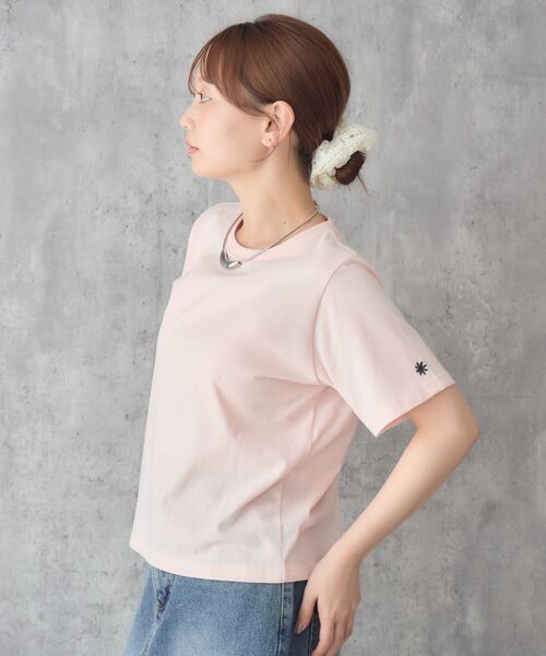 RETRO GIRL(レトロガール)の「チビロゴ刺繍コンパクトTEE(Tシャツ/カットソー・レディース・オフホワイト/ホワイト系その他/ピンク・FREE)」の10枚目の写真