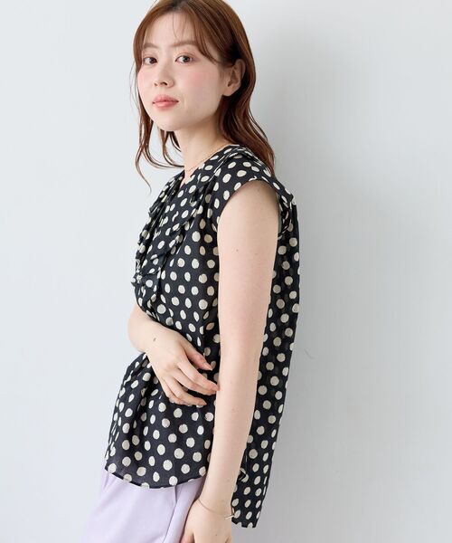 le.coeur blanc(ルクールブラン)の「【日本製】ドットプリントフリルカラーブラウス(シャツ/ブラウス・レディース・ブラウン系その他2/ブラック系その他・38)」の20枚目の写真