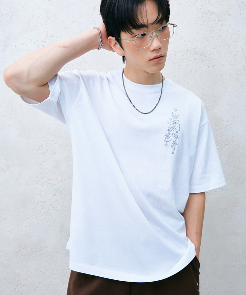 GAKKAI UNIONS(ガッカイユニオンズ)の「サンシャイン刺繍半袖Tシャツホワイト(Tシャツ/カットソー・レディース・その他・MEDIUM/LARGE)」の7枚目の写真