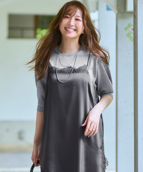 23区 L(ニジュウサンクオオキイサイズ)の「オータムメタリック パフスリーブ ニット Tシャツ(ニット/セーター・レディース・シルバー系/ピンク系/ゴールド系/ライトグリーン系・44/46)」の3枚目の写真