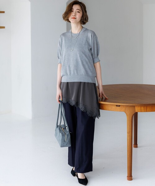 23区 L(ニジュウサンクオオキイサイズ)の「オータムメタリック パフスリーブ ニット Tシャツ(ニット/セーター・レディース・シルバー系/ピンク系/ゴールド系/ライトグリーン系・44/46)」の21枚目の写真