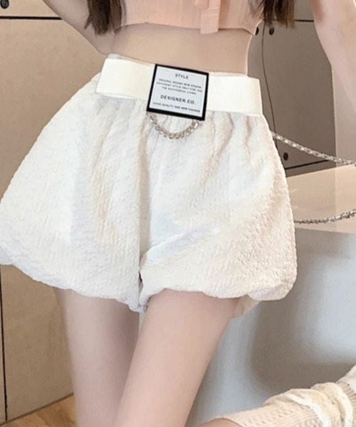 2ly2(トゥーリートゥー)の「ふんわりバルーン ショートパンツ(その他パンツ・レディース・ホワイト/ブラック・FREE)」の3枚目の写真