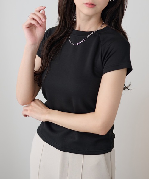DAYRA(デイラ)の「ソリッドカラー クルーネック ラグラン 半袖 トップス(Tシャツ/カットソー・レディース・ライトグレー/ダークグレー/ホワイト/ブラック・FREE)」の8枚目の写真