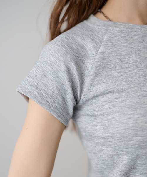 DAYRA(デイラ)の「ソリッドカラー クルーネック ラグラン 半袖 トップス(Tシャツ/カットソー・レディース・ライトグレー/ダークグレー/ホワイト/ブラック・FREE)」の16枚目の写真