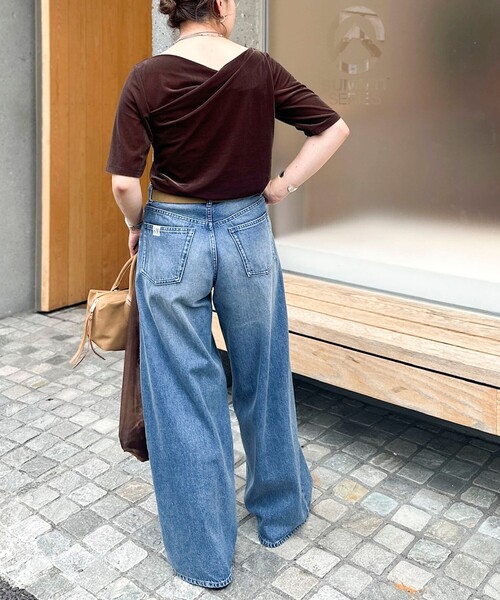 NOLLEY’S(ノーリーズ)の「《接触冷感》ウォッシャブルシアーベロア2WAYプルオーバー(Tシャツ/カットソー・レディース・ネイビー/ブラウン/ピンク/アイボリー・38/36)」の6枚目の写真