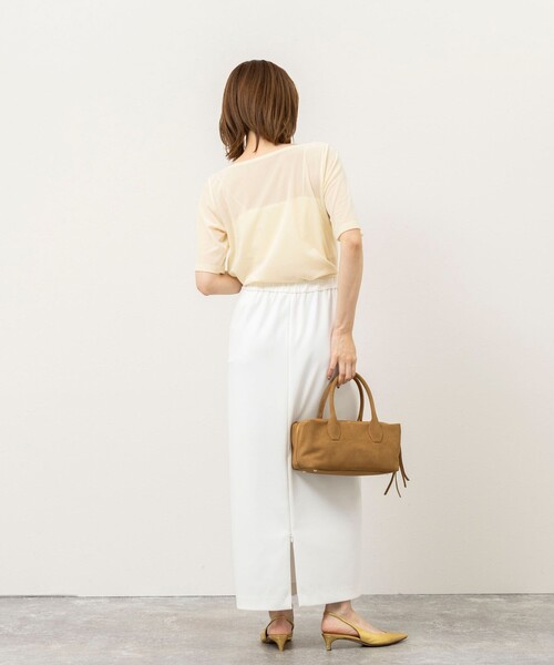 NOLLEY’S(ノーリーズ)の「《接触冷感》ウォッシャブルシアーベロア2WAYプルオーバー(Tシャツ/カットソー・レディース・ネイビー/ブラウン/ピンク/アイボリー・38/36)」の21枚目の写真
