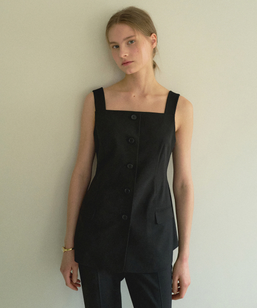 OCTETTE(オテット)の「BUSTIER JACKET-BLACK(Tシャツ/カットソー・レディース・ブラック・SMALL)」の2枚目の写真