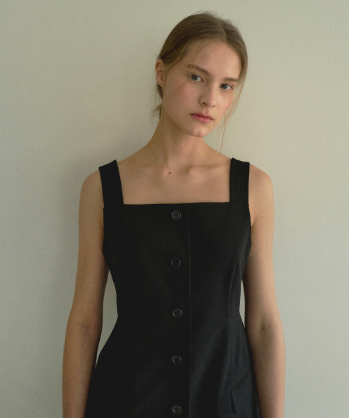 OCTETTE(オテット)の「BUSTIER JACKET-BLACK(Tシャツ/カットソー・レディース・ブラック・SMALL)」の3枚目の写真