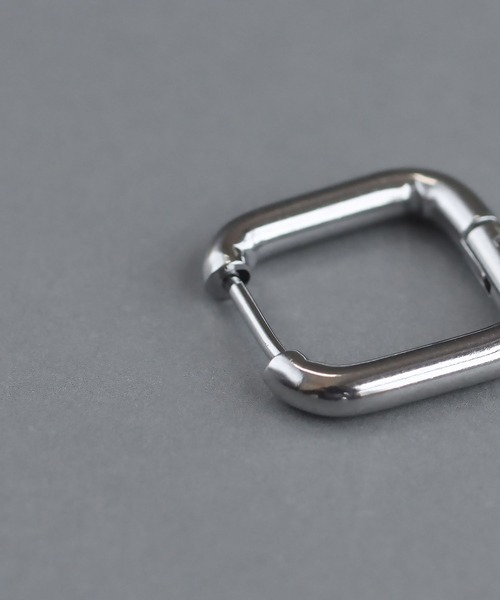 abaskdesign（アバスクデザイン）の「金属アレルギー対応　スクエアミニフープピアス（ピアス（両耳用）・レディース・ゴールド/シルバー・FREE）」の14枚目の写真