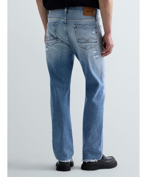 REPLAY(リプレイ)の「ストレートフィットAIDEEN Aged20 ストレッチデニム(デニムパンツ・メンズ・ライトブルー・W29xL32/W30xL32/W31xL32/W32xL32/W33xL32/W34xL32/W36xL32)」の3枚目の写真