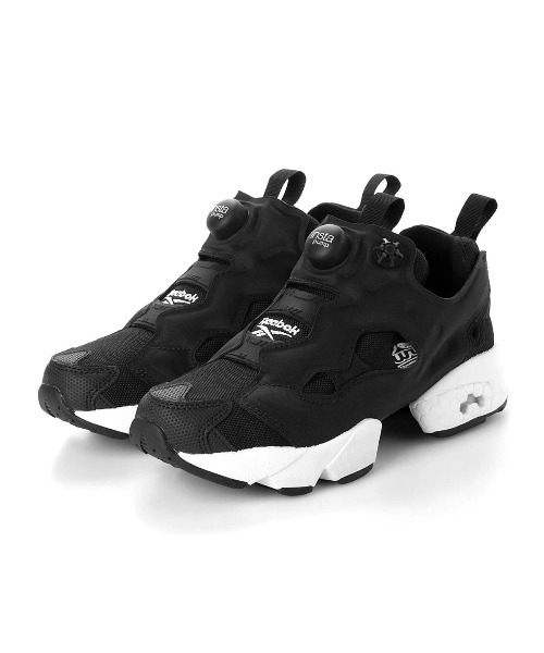 Reebok(リーボック)の「Reebok INSTAPUMP FURY 94(リーボック インスタ ポンプフューリー 94_)(スニーカー・メンズ・ブラック系1/ネイビー/ブラック系・23cm/28.5cm/23.5cm/29cm/24cm/24.5cm/25cm/25.5cm/26.5cm/27.5cm/28cm/26cm/27cm)」の1枚目の写真