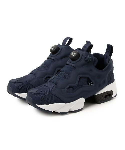 Reebok(リーボック)の「Reebok INSTAPUMP FURY 94(リーボック インスタ ポンプフューリー 94_)(スニーカー・メンズ・ブラック系1/ネイビー/ブラック系・23cm/28.5cm/23.5cm/29cm/24cm/24.5cm/25cm/25.5cm/26.5cm/27.5cm/28cm/26cm/27cm)」の3枚目の写真