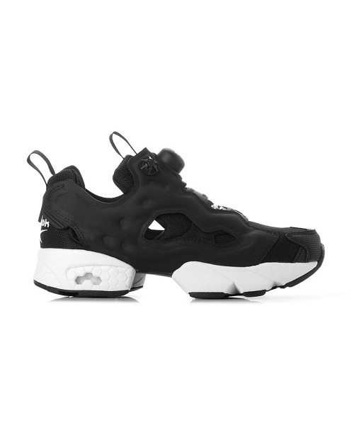 Reebok(リーボック)の「Reebok INSTAPUMP FURY 94(リーボック インスタ ポンプフューリー 94_)(スニーカー・メンズ・ブラック系1/ネイビー/ブラック系・23cm/28.5cm/23.5cm/29cm/24cm/24.5cm/25cm/25.5cm/26.5cm/27.5cm/28cm/26cm/27cm)」の5枚目の写真