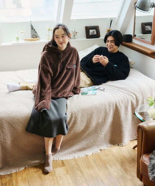 KAVU(カブー)の「KAVU/カブー 限定展開 KAVU×FREAK'S STORE / カブ― 別注 シャギー フリース パーカー(パーカー・メンズ・ブラウン/ネイビー/グレイッシュベージュ/ブラック・SMALL/MEDIUM/LARGE)」の18枚目の写真