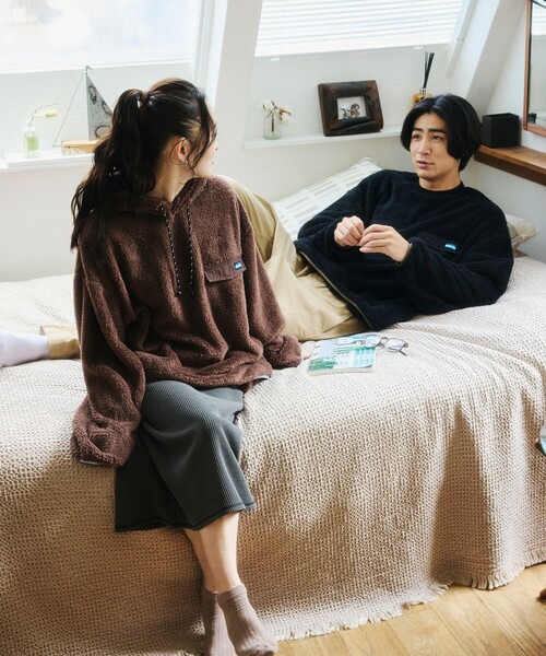 KAVU(カブー)の「KAVU/カブー 限定展開 KAVU×FREAK'S STORE / カブ― 別注 シャギー フリース パーカー(パーカー・メンズ・ブラウン/ネイビー/グレイッシュベージュ/ブラック・SMALL/MEDIUM/LARGE)」の19枚目の写真