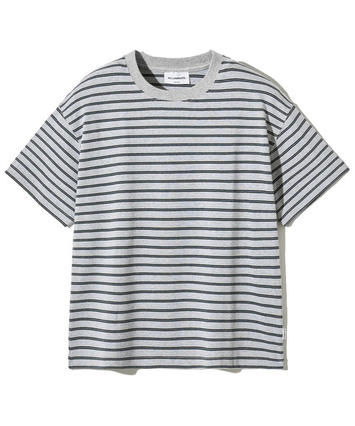 F.ILLUMINATE(フィルミネイト)の「セミクロップトーンオントーンストライプTシャツ-3カラー(Tシャツ/カットソー・レディース・グレー/ダークグレー/Olive・MEDIUM/LARGE/SMALL)」の2枚目の写真