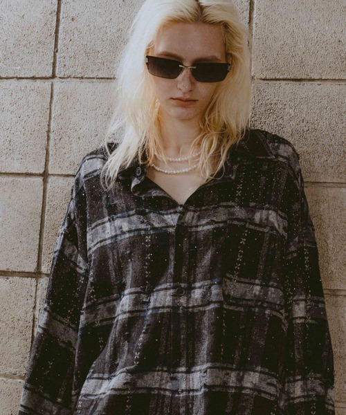 FR(13)NDS（フレンズ）の「FR(13)NDS/フレンズ/RHINES STONE DAMEGE SHIRTS（シャツ/ブラウス・メンズ・ブラック/ブルー・M/L）」の6枚目の写真