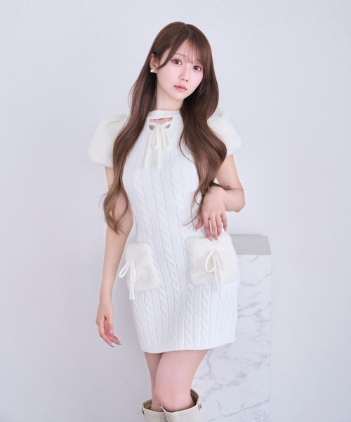 Rose Muse（ロゼミューズ）の「Fur point knit mini onepiece（ワンピース・レディース・ホワイト/ピンク・FREE）」の2枚目の写真