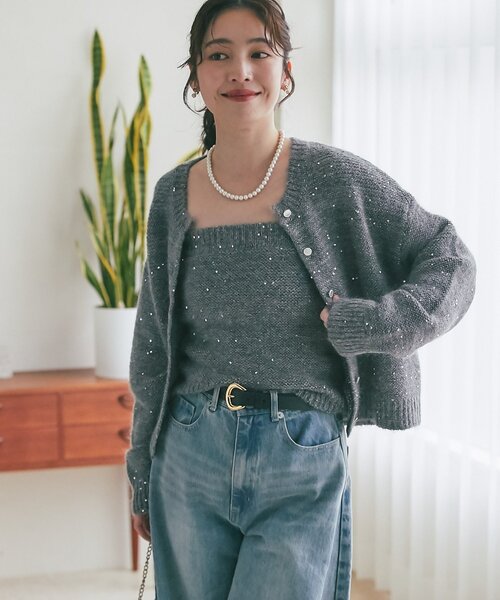 La boutique BonBon(ラブティックボンボン)の「スパンコールモヘヤカーディガン(アンサンブル・レディース・グレー/ピンク/オフホワイト・FREE)」の16枚目の写真