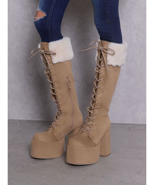 GYDA(ジェイダ)の「フェイクファードッキングレースアップチャンキーブーツ(ブーツ・レディース・ブラック/ベージュ・SMALL/MEDIUM/LARGE)」の14枚目の写真