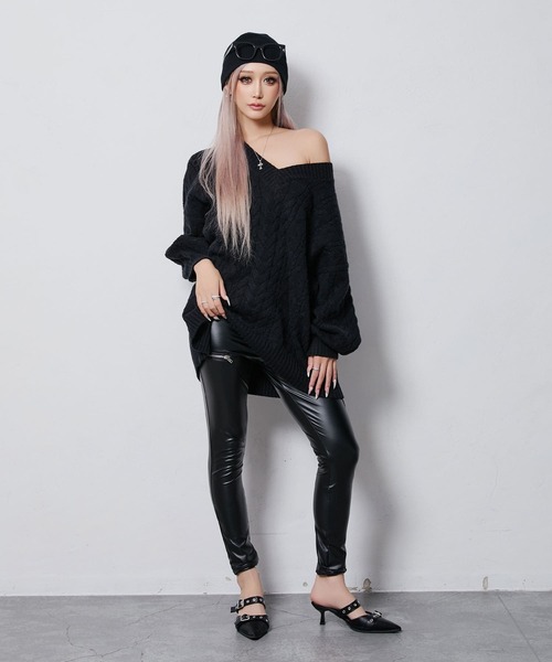BLACKQUEEN(ブラッククイーン)の「【BLACKQUEEN】Vネックオーバーニット(ニット/セーター・レディース・モカ/ホワイト/ブラック/ボルドー・M)」の13枚目の写真