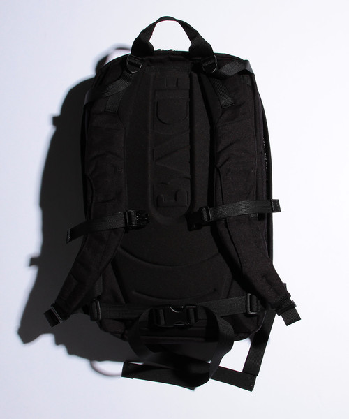 bach（バッハ）の「＜BACH（バッハ）＞ GRIDLOCK 20L/リュック¨ о（バックパック/リュック・メンズ・ブラック/ダークグリーン・FREE）」の4枚目の写真