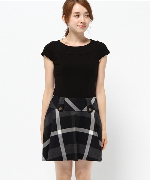 BLUE LABEL CRESTBRIDGE（ブルーレーベルクレストブリッジ）の「クレストブリッジチェックウールビエラ　カットソーコンビネーションワンピース（ワンピース・レディース・レッド/ネイビー/イエロー・38/36/34）」の4枚目の写真