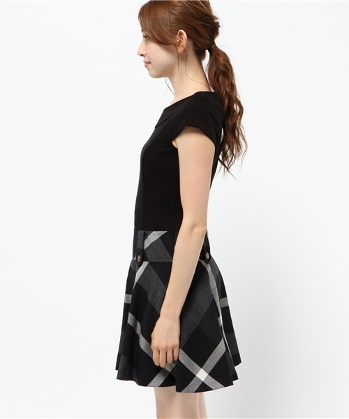 BLUE LABEL CRESTBRIDGE（ブルーレーベルクレストブリッジ）の「クレストブリッジチェックウールビエラ　カットソーコンビネーションワンピース（ワンピース・レディース・レッド/ネイビー/イエロー・38/36/34）」の5枚目の写真