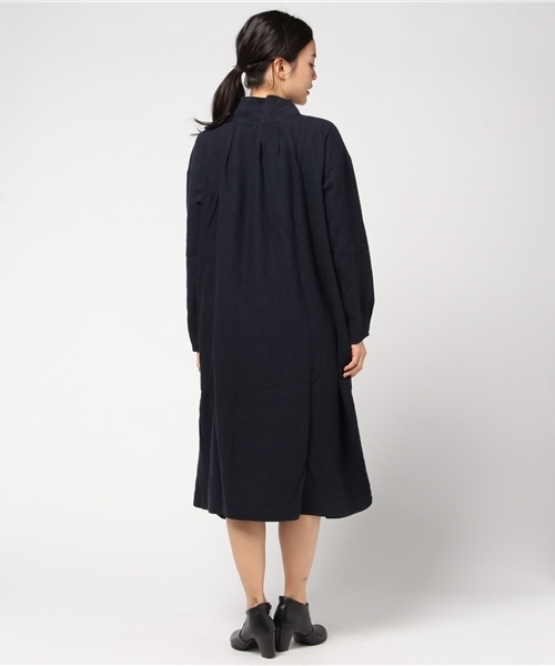 LBC（エルビーシー）の「レーヨン麻3WAYワンピース（シャツワンピース・レディース・ネイビー/ベージュ・LARGE/MEDIUM）」の5枚目の写真